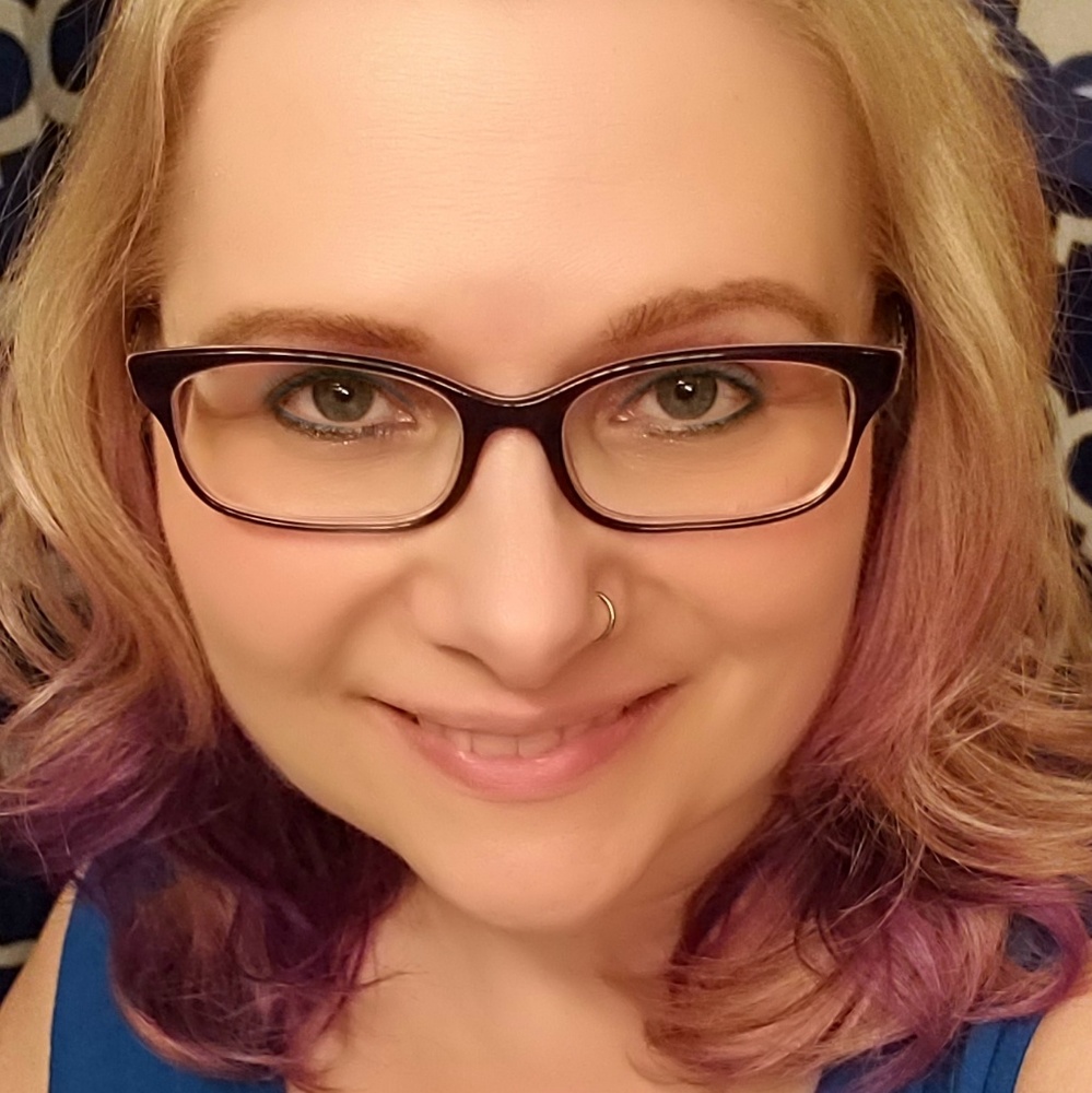 Meet your Posher, Cece.